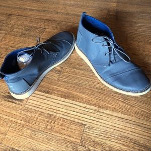 Castlerock Grey Tom’s Mateo Chukkas
